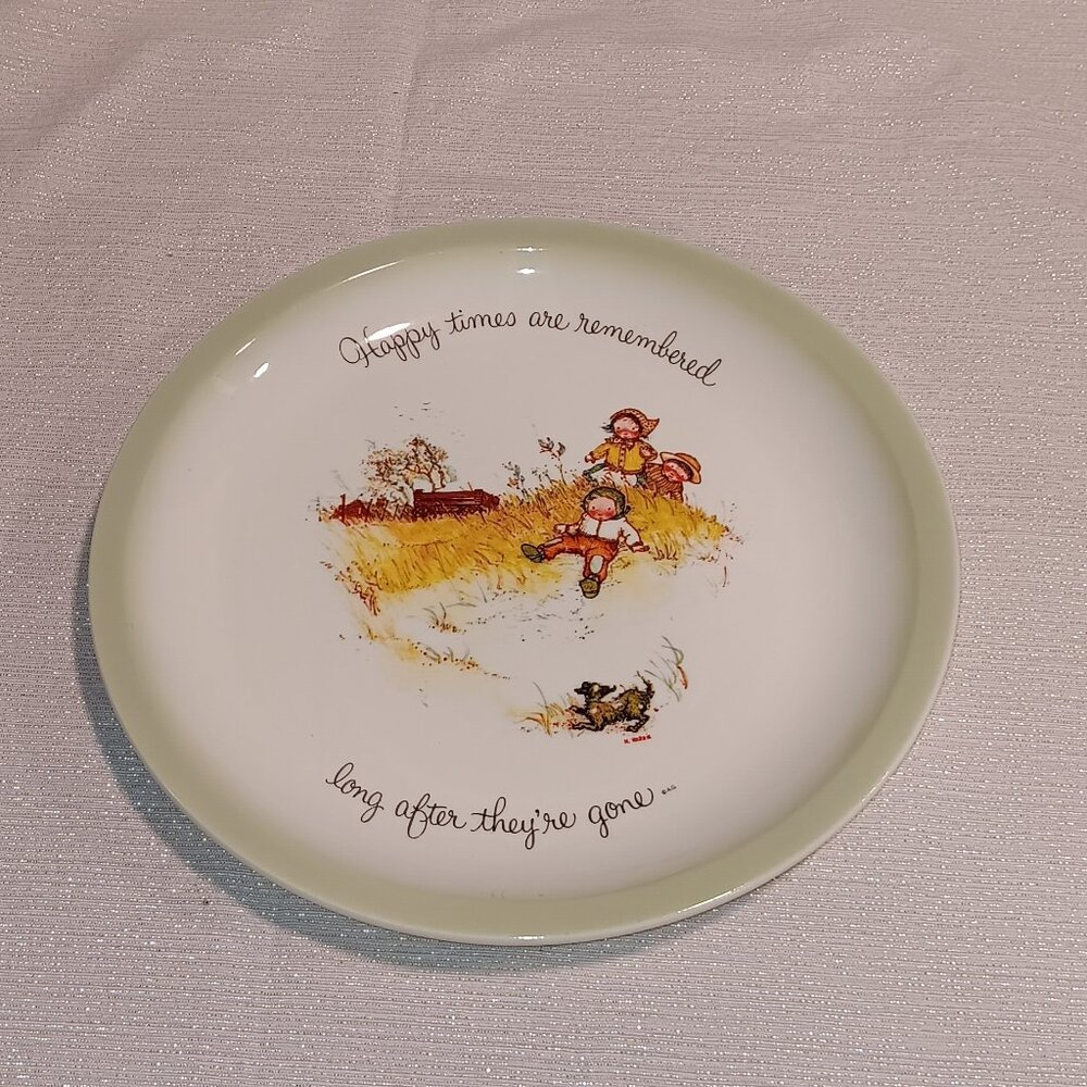Holly Hobbie Children puppy American Greetings Collectors Edition 11" Plate